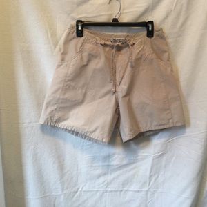 Columbia SHORTS sz M khaki tan w/tie detail & side pockets